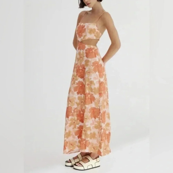 SIGNIFICANT OTHER Maeve Cut-Out Maxi Dress in Scarlett Poppy Floral - Picture 4 of 15